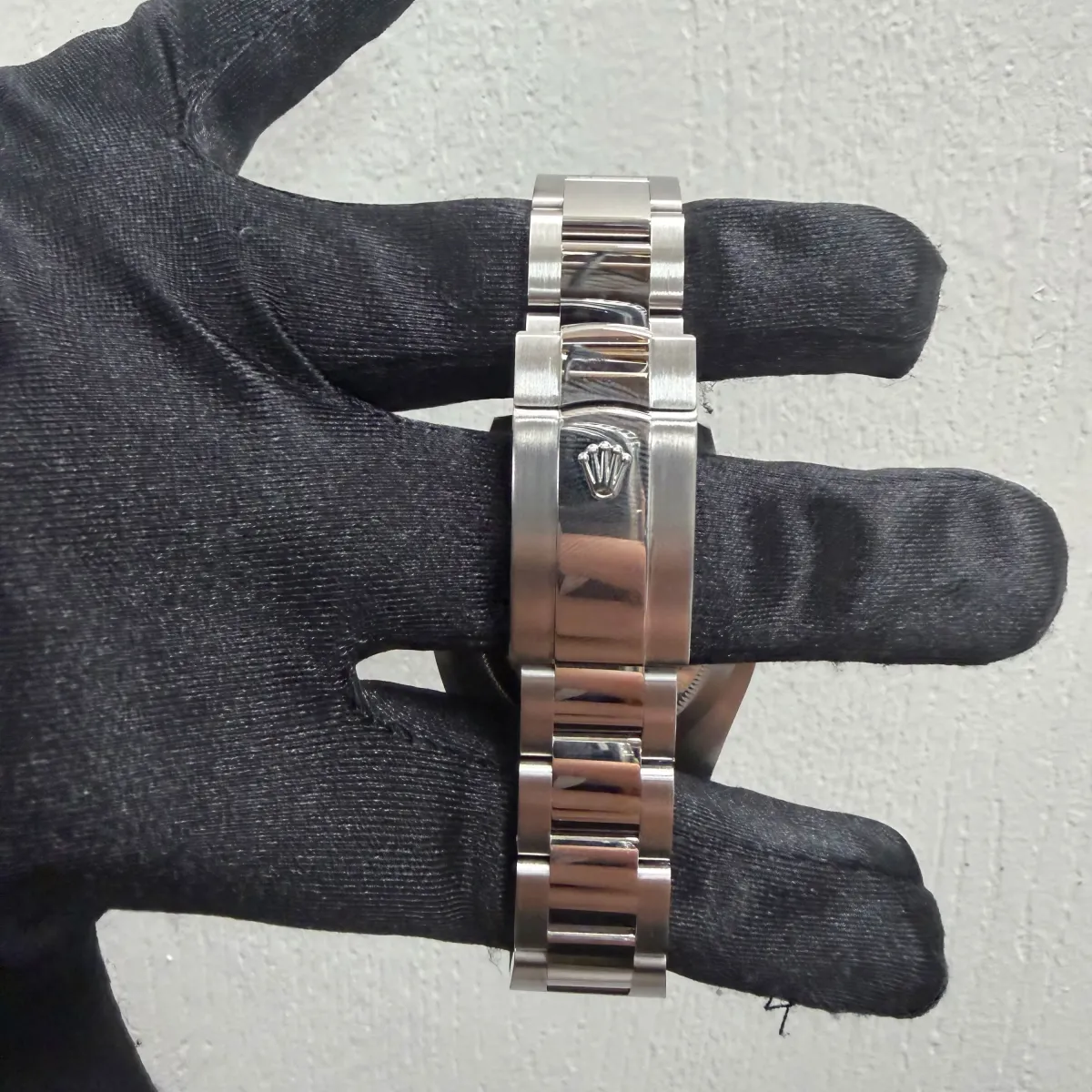 Rolex Datejust Black Stick Dial on Oyster Ref 116300 with Card Old Green 2015