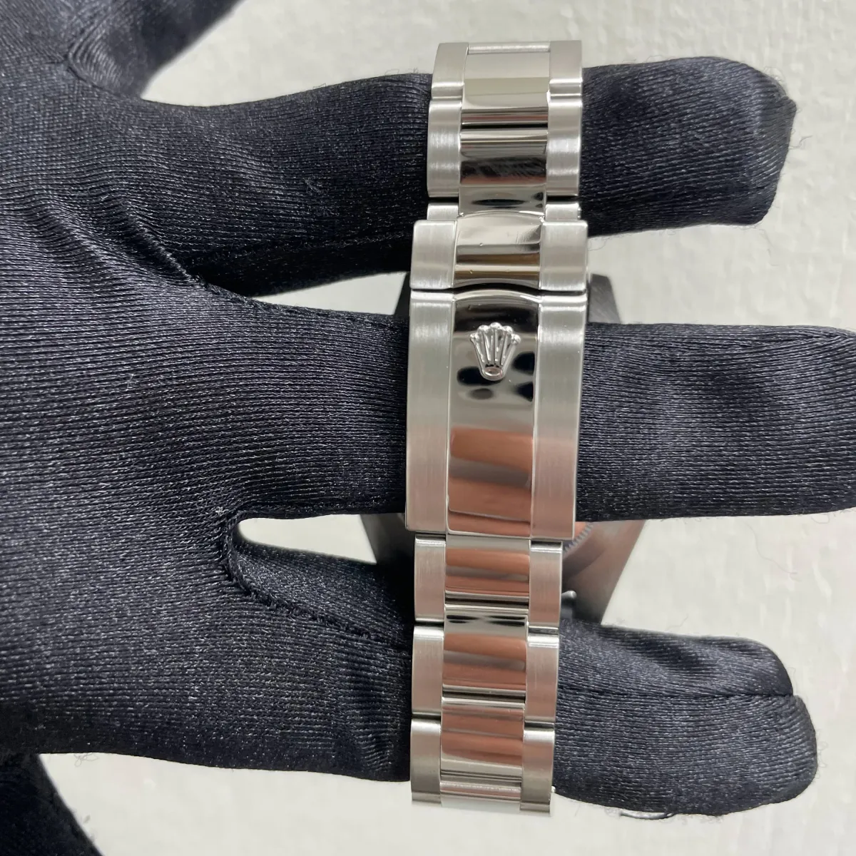 Rolex Datejust II Black Roman Dial on Oyster Ref 116334 with Card Old Green 2012