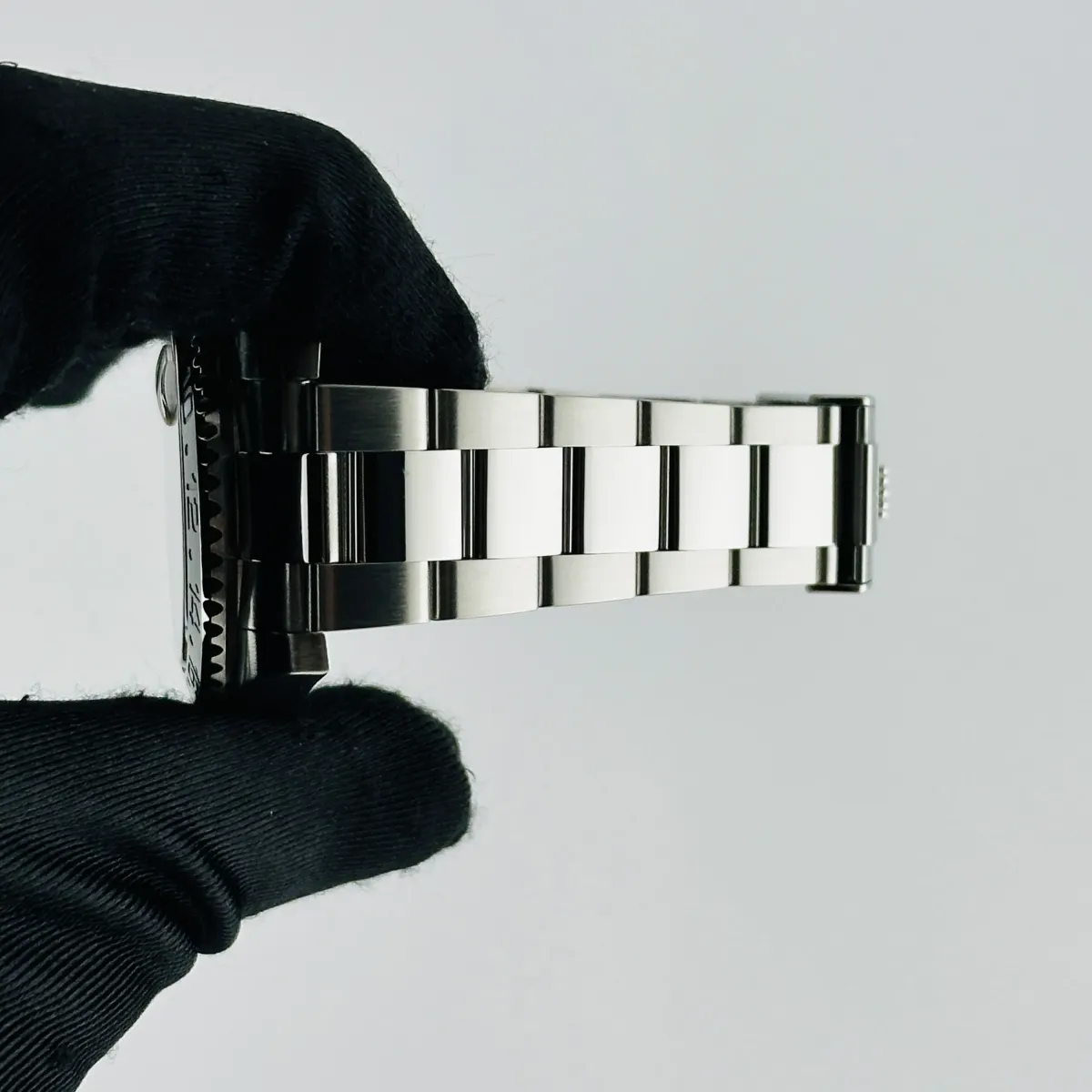 Rolex GMT-Master II Black Dial on Oyster Ref 116710