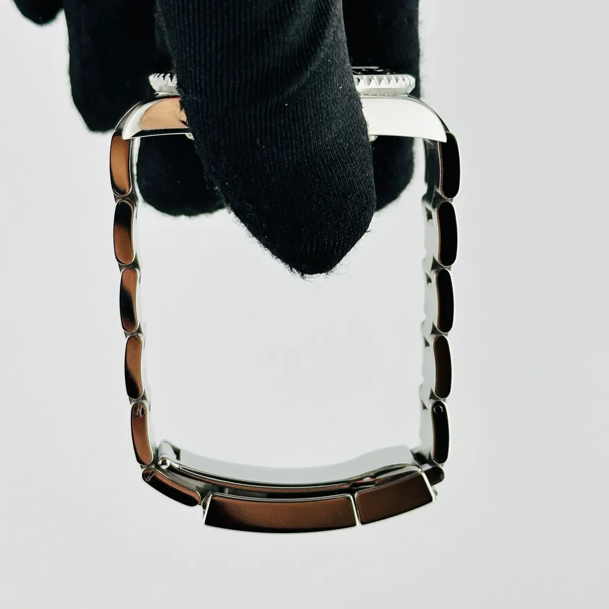 Rolex GMT-Master II Black Dial on Oyster Ref 116710