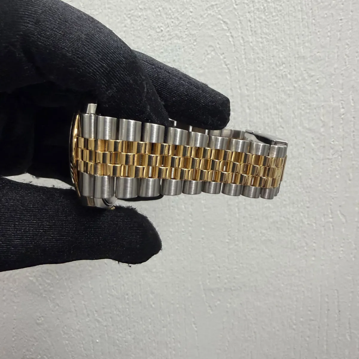 Rolex Datejust Champagne Diamond Dial on Jubilee Ref 126333 with New Style Card White 2019