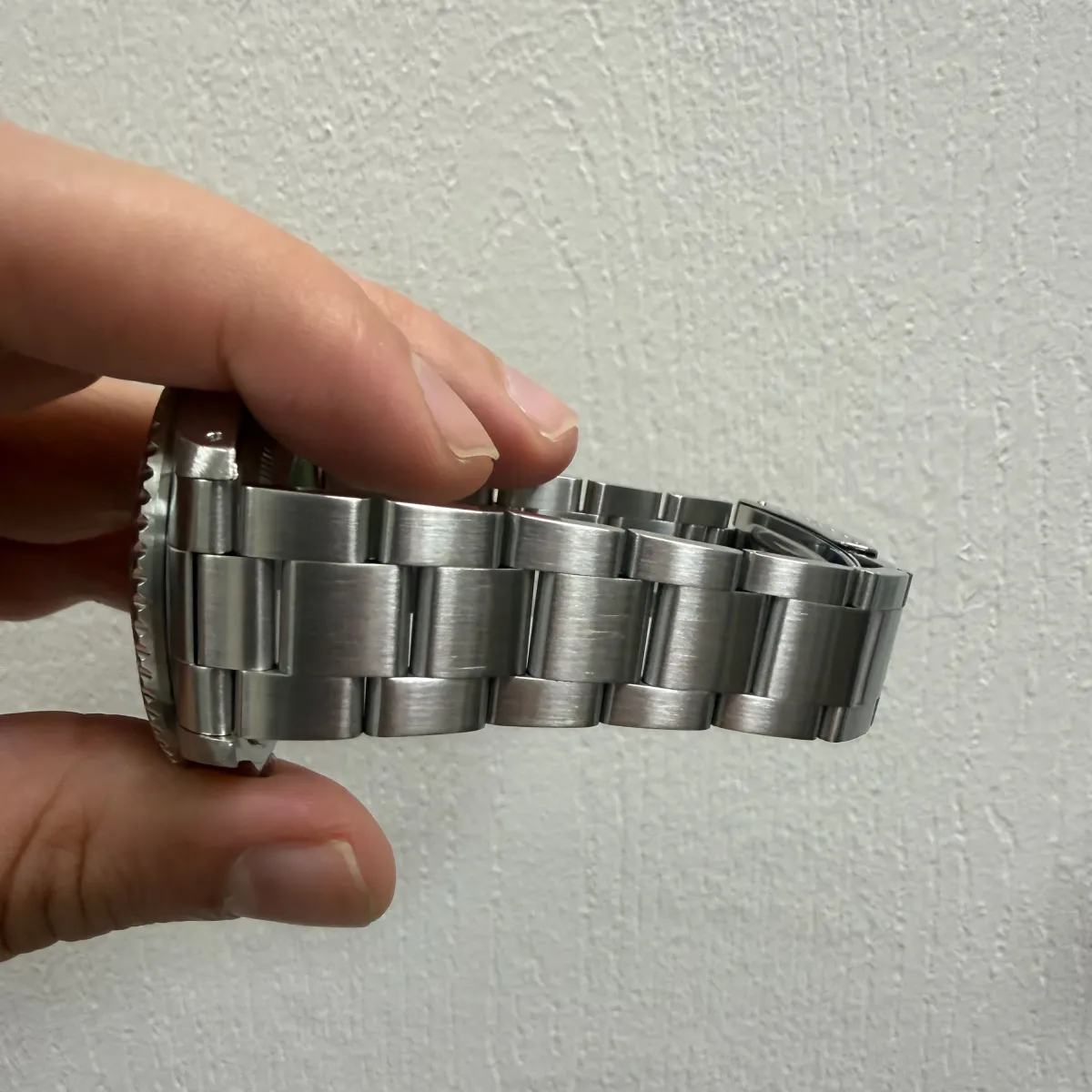 Rolex GMT-Master Pepsi Black Dial on Oyster Ref 16700