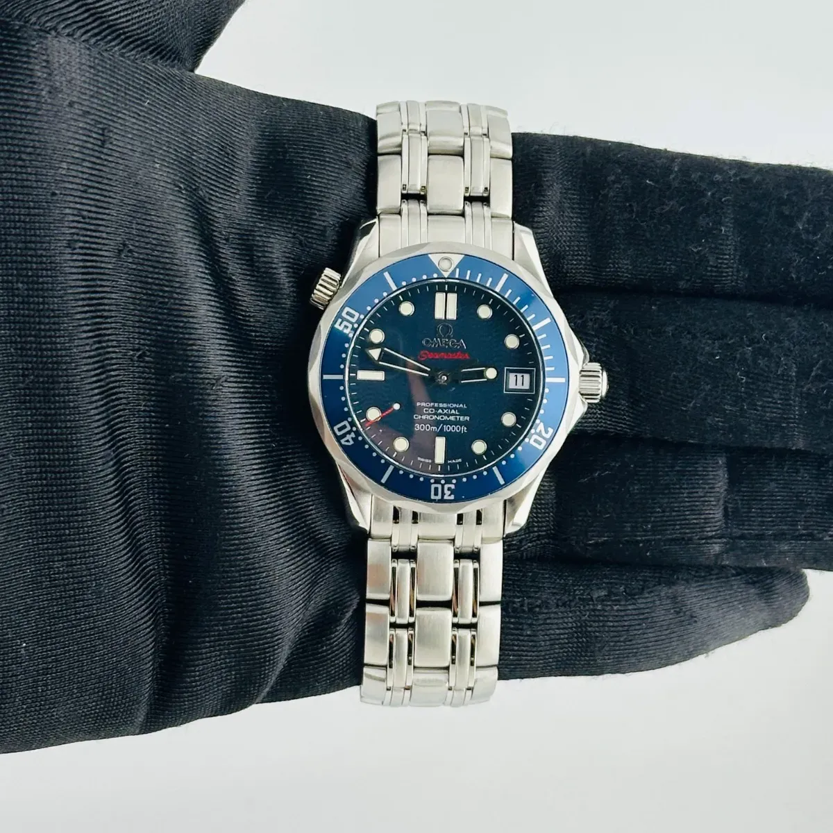 Omega Seamaster Diver Blue Dial
