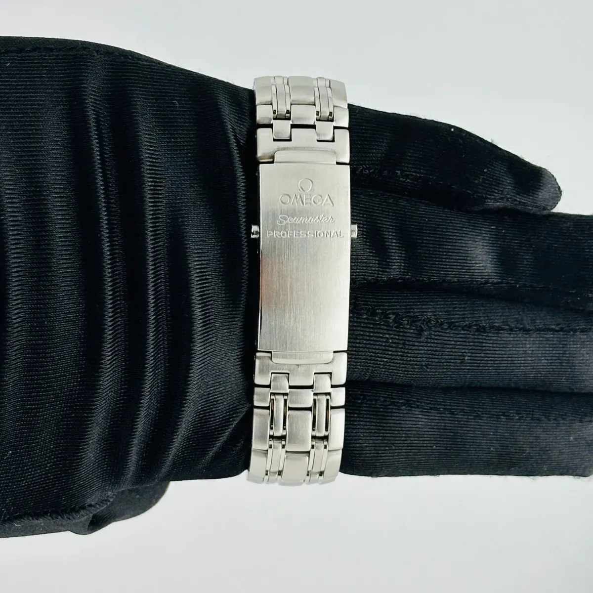 Omega Seamaster Diver Blue Dial