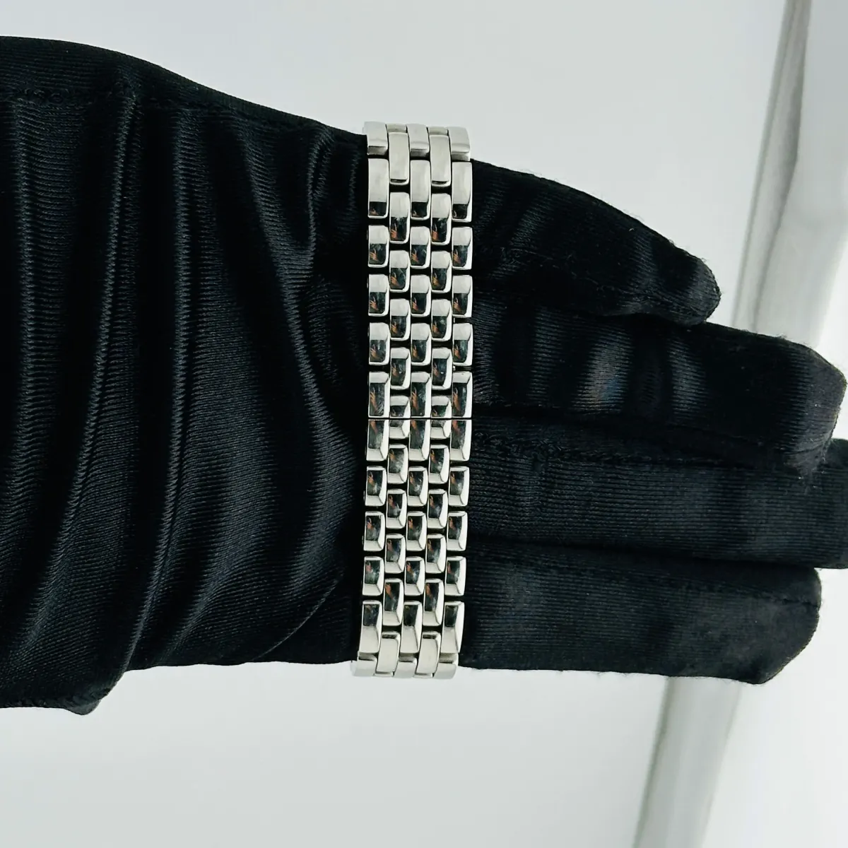 Cartier Panthere Midsize Silver Roman Dial on 5 Row Links