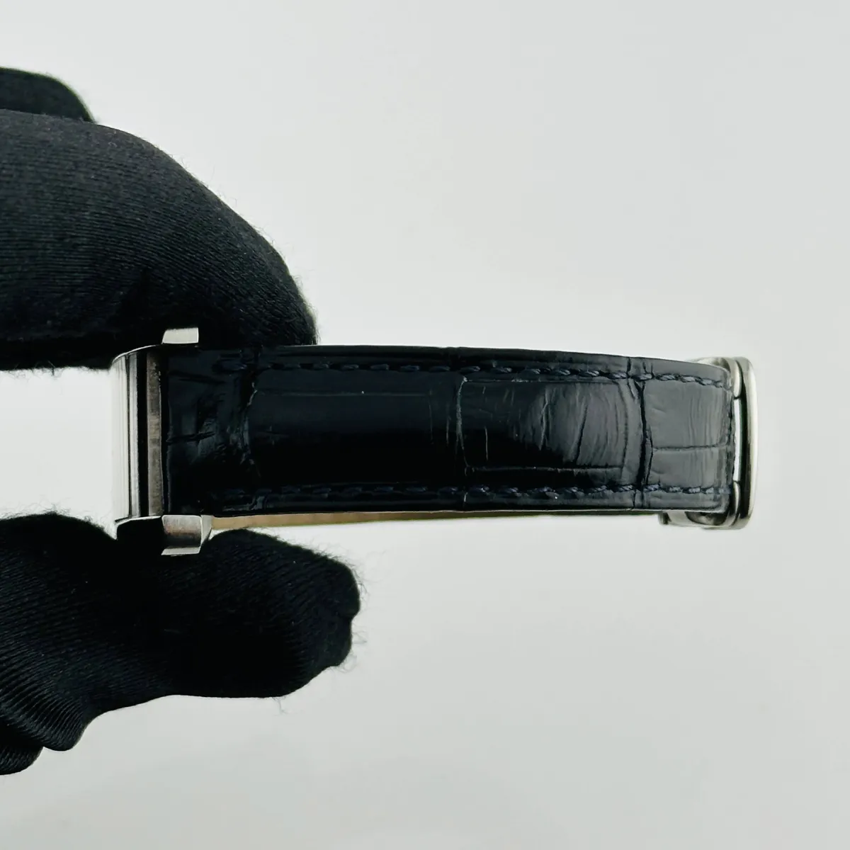 Cartier Tank Americaine Silver Roman Dial On Leather