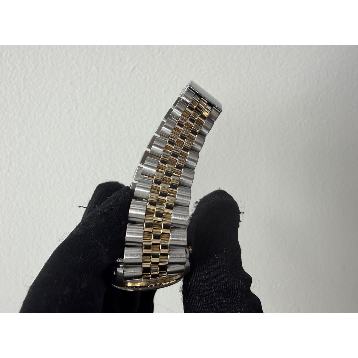 Rolex Datejust Champagne Stick Dial on D Link Jubilee Ref. 68273
