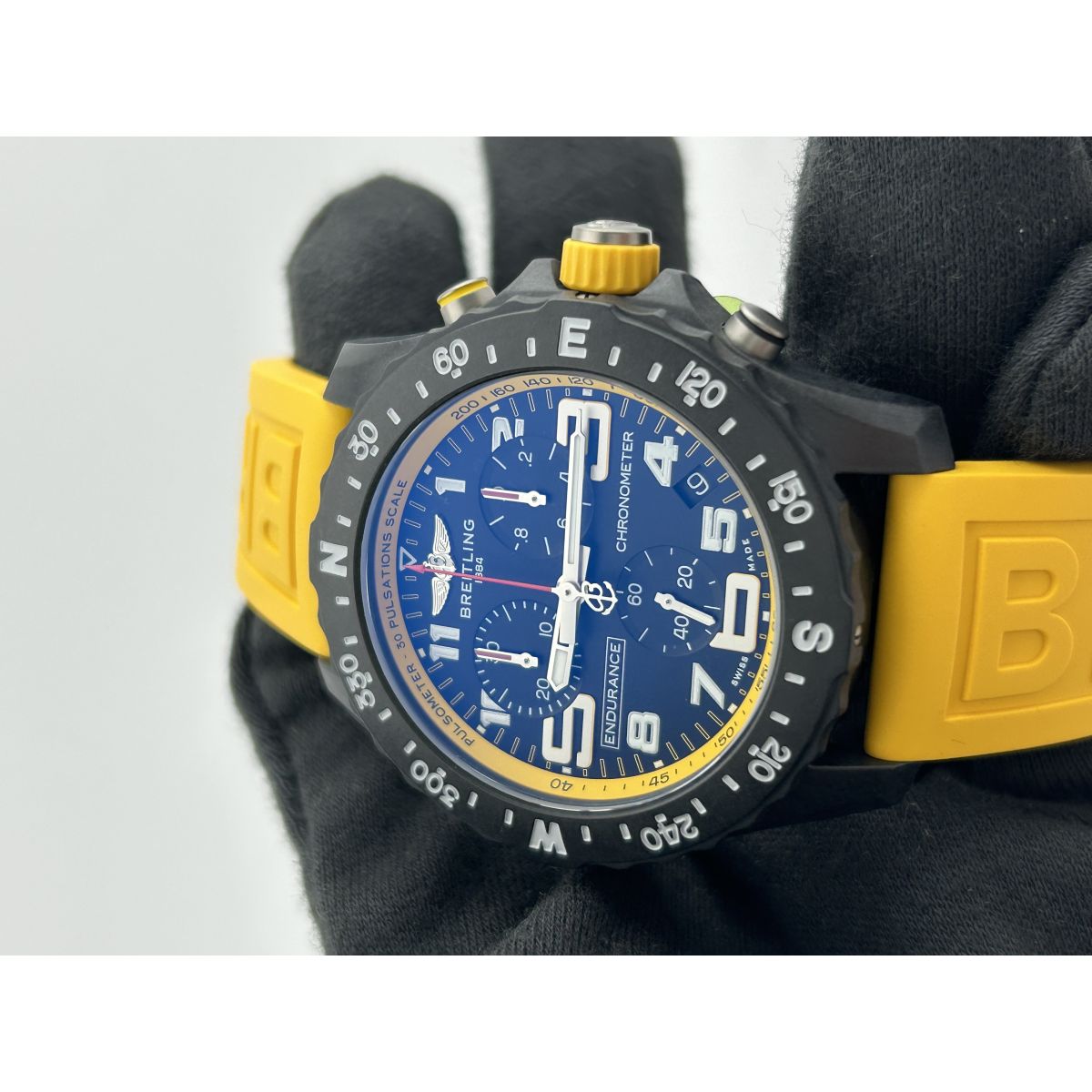 Breitling Endurance Pro Black Dial on Rubber Strap Ref. X82310A41B1S1 Card 2026