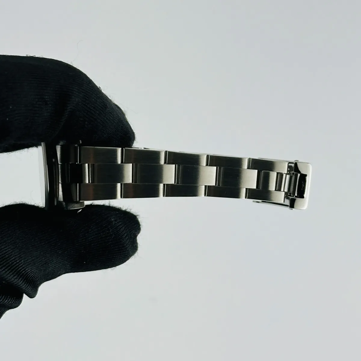 Rolex Oyster Perpetual Black Dial On Oyster Ref 76080