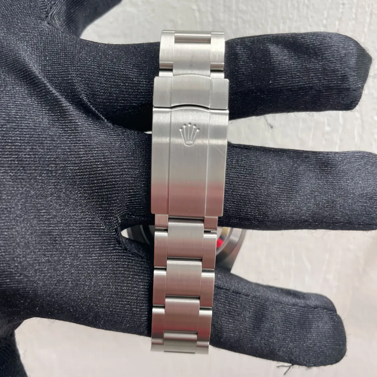 Rolex Airking Black Dial on Oyster Ref 116900 with New Style Card Green 2021