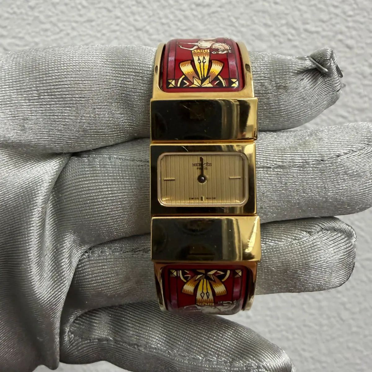 Hermes Gold Dial On Band For Women’S