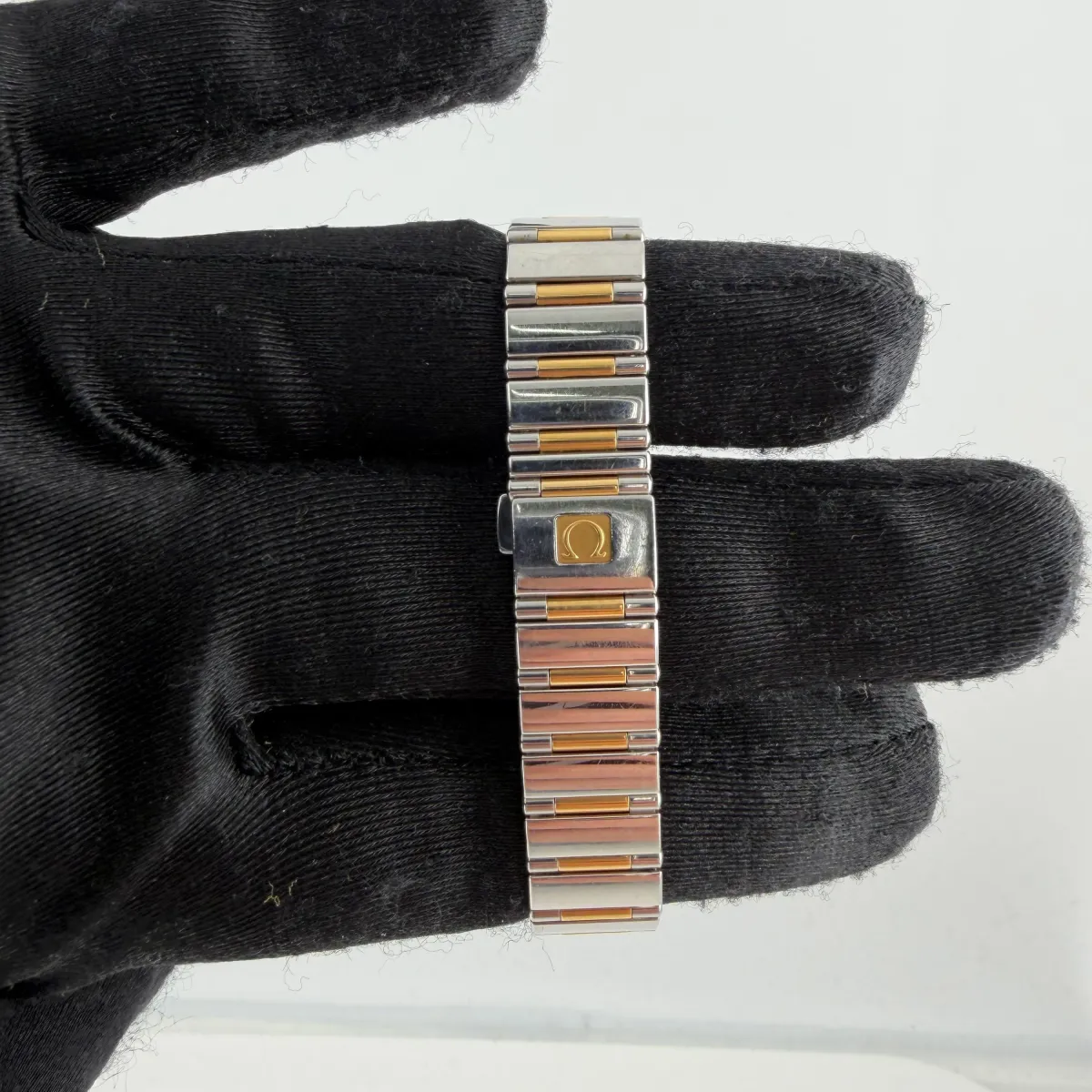 Omega Constellation White Mop Stone Dial Ref 1368.79.00 with Card 2012