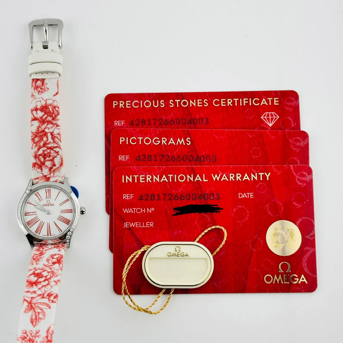 Omega De Ville Mini Tr√©sor Quartz White / Pink Roman Markers Dial on Fabric Strap Ref 428.17.26.60.04.003 with Card