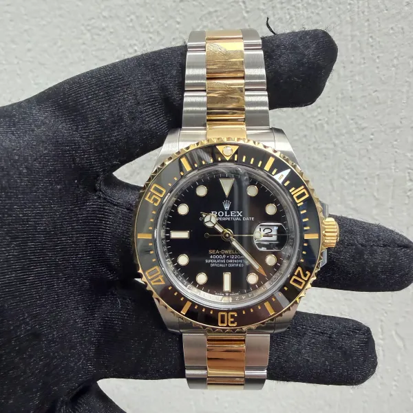 Rolex Sea-Dweller 43 Black Dial On Oyster