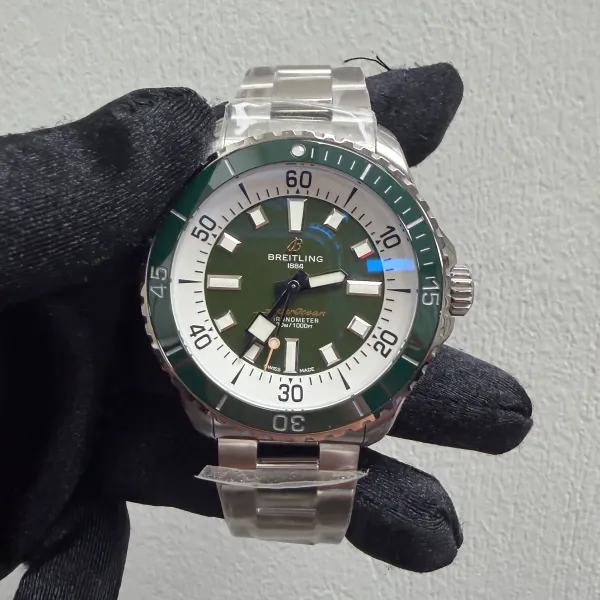 Breitling Superocean Automatic Green Dial on Bracelet Ref A17376A31L1A1 with Card 2025