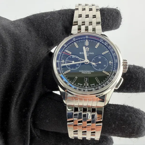 Breitling Premier B01 Green Dial on Bracelet Ref AB0118 with Card 2019