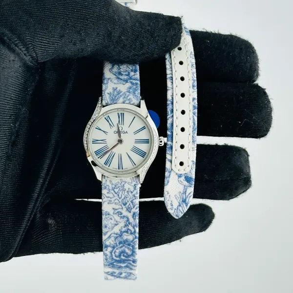 Omega De Ville Mini Tr&radic;&copy;sor Quartz White / Blue Roman Markers Dial on Fabric Strap Ref 428.17.26.60.04.001 with Card