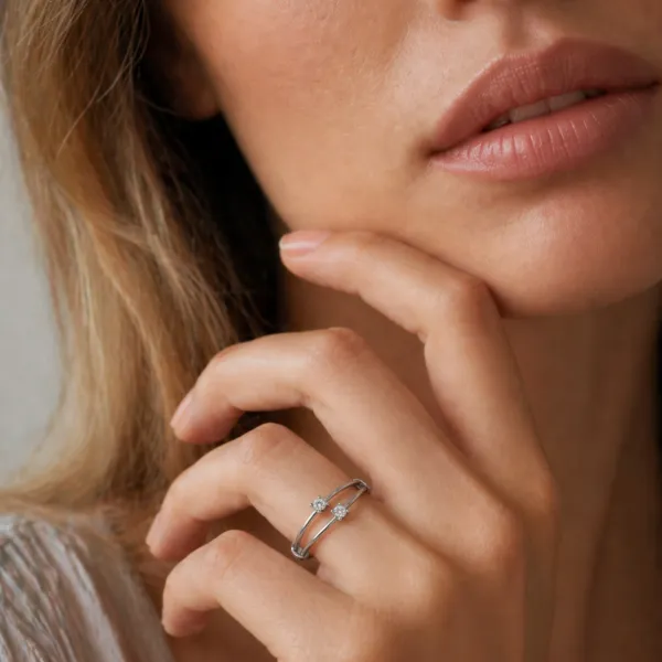 Anouk 0.12 CT Minimalist Ring With Dual Natural Diamond Design